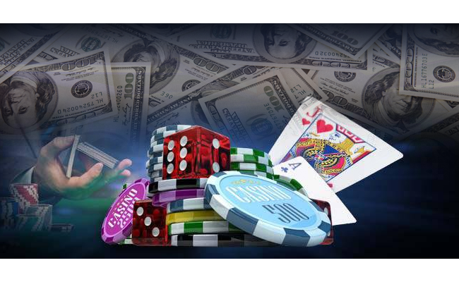What is the house edge in online slot games?