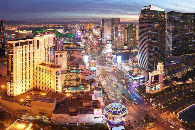 Shows & Nightlife in Vegas