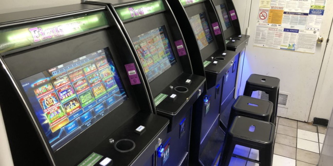 Slots located near ticket or show lines